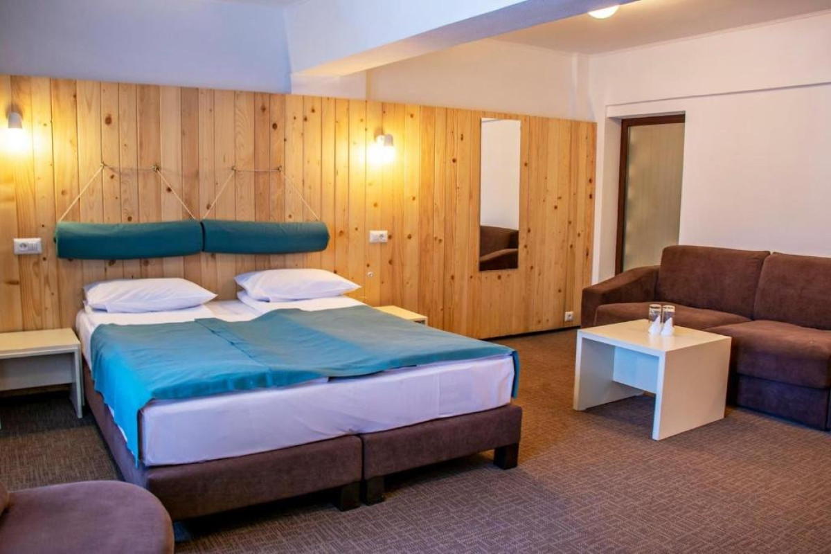 HOTEL COTA O MIE.