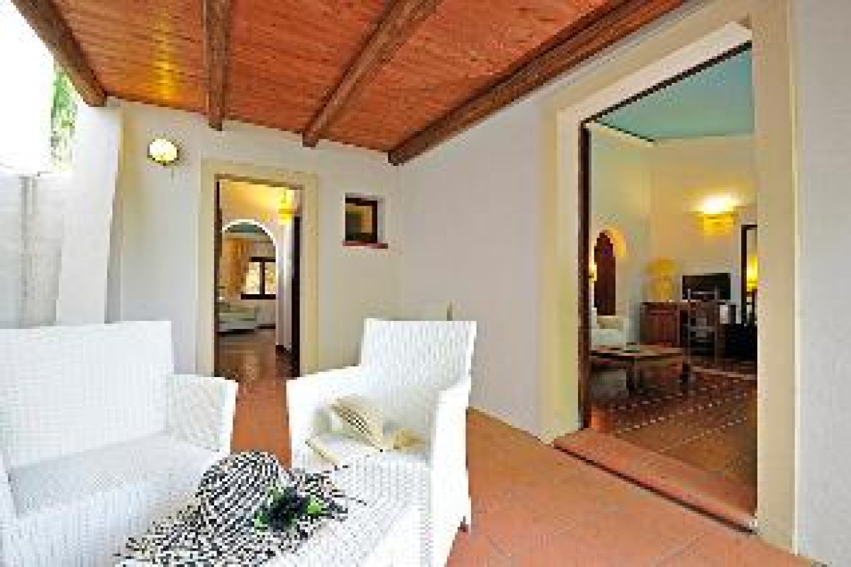 ARBATAX PARK RESORT COTTAGE