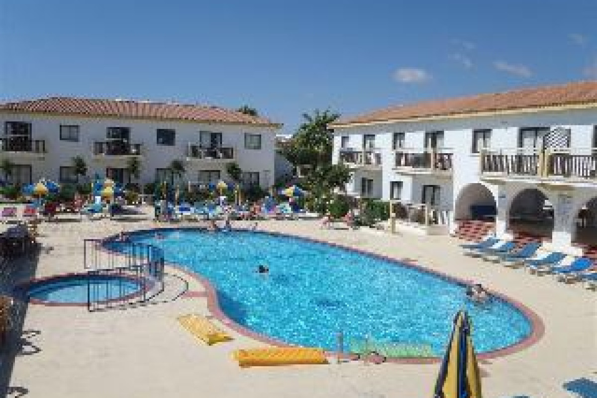 COSMELENIA HOTEL APARTMENTS