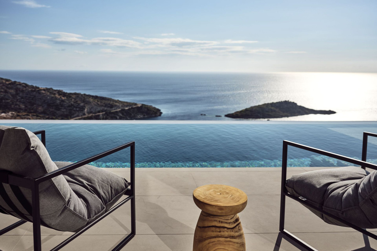 Etheria Luxury Villas & Suites