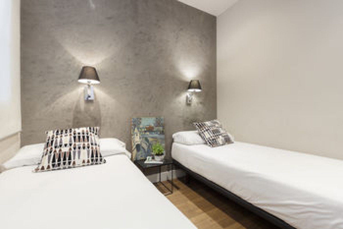AINB EIXAMPLE MIRÓ APARTMENTS