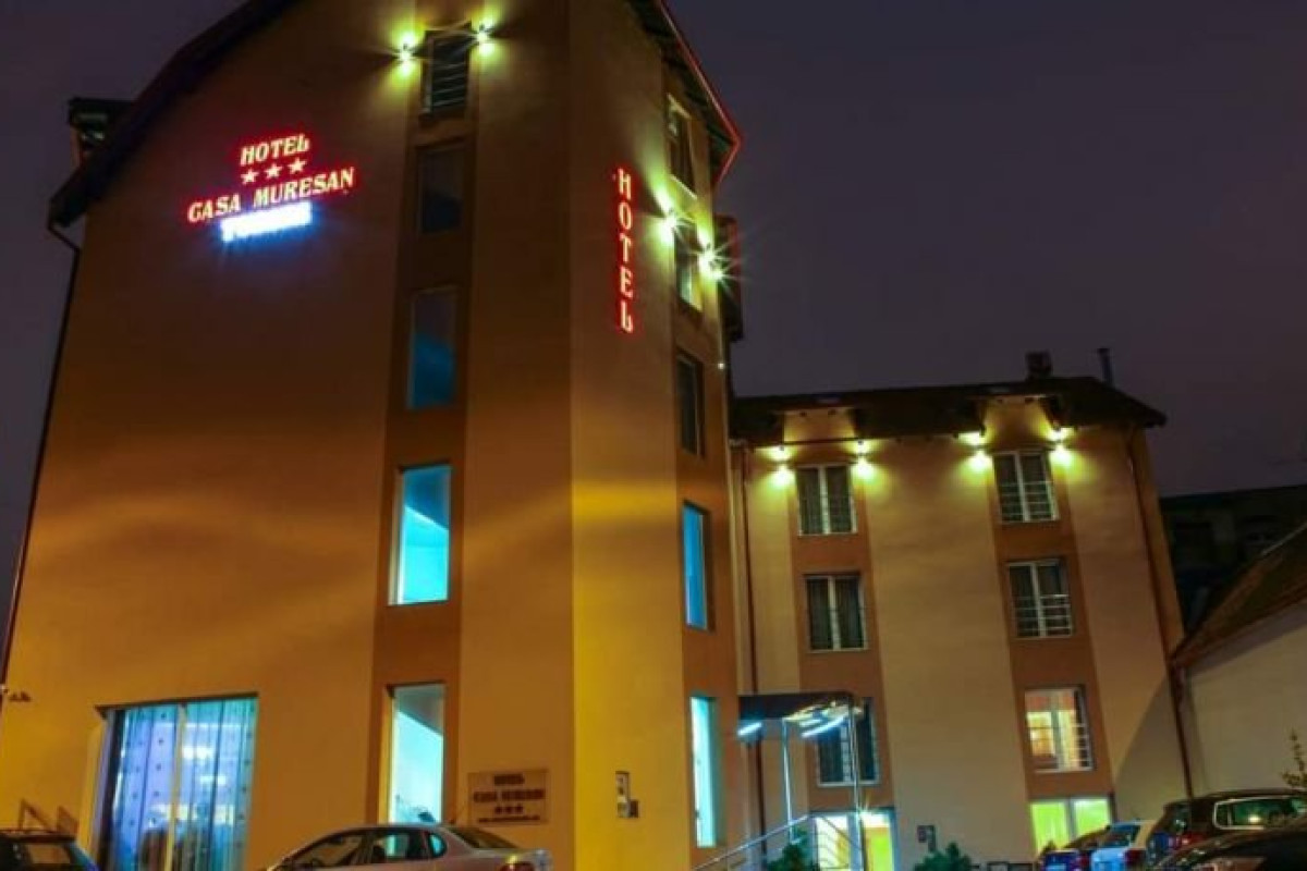 HOTEL CASA MURESAN.