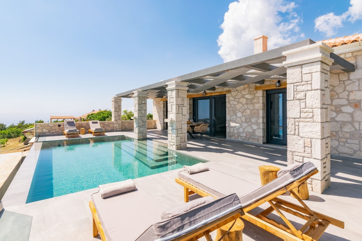 CASTIELIA RESIDENCE