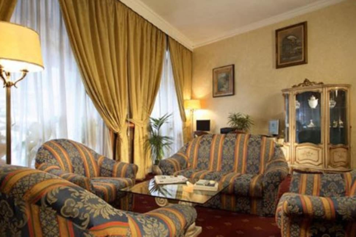 Hotel Genio