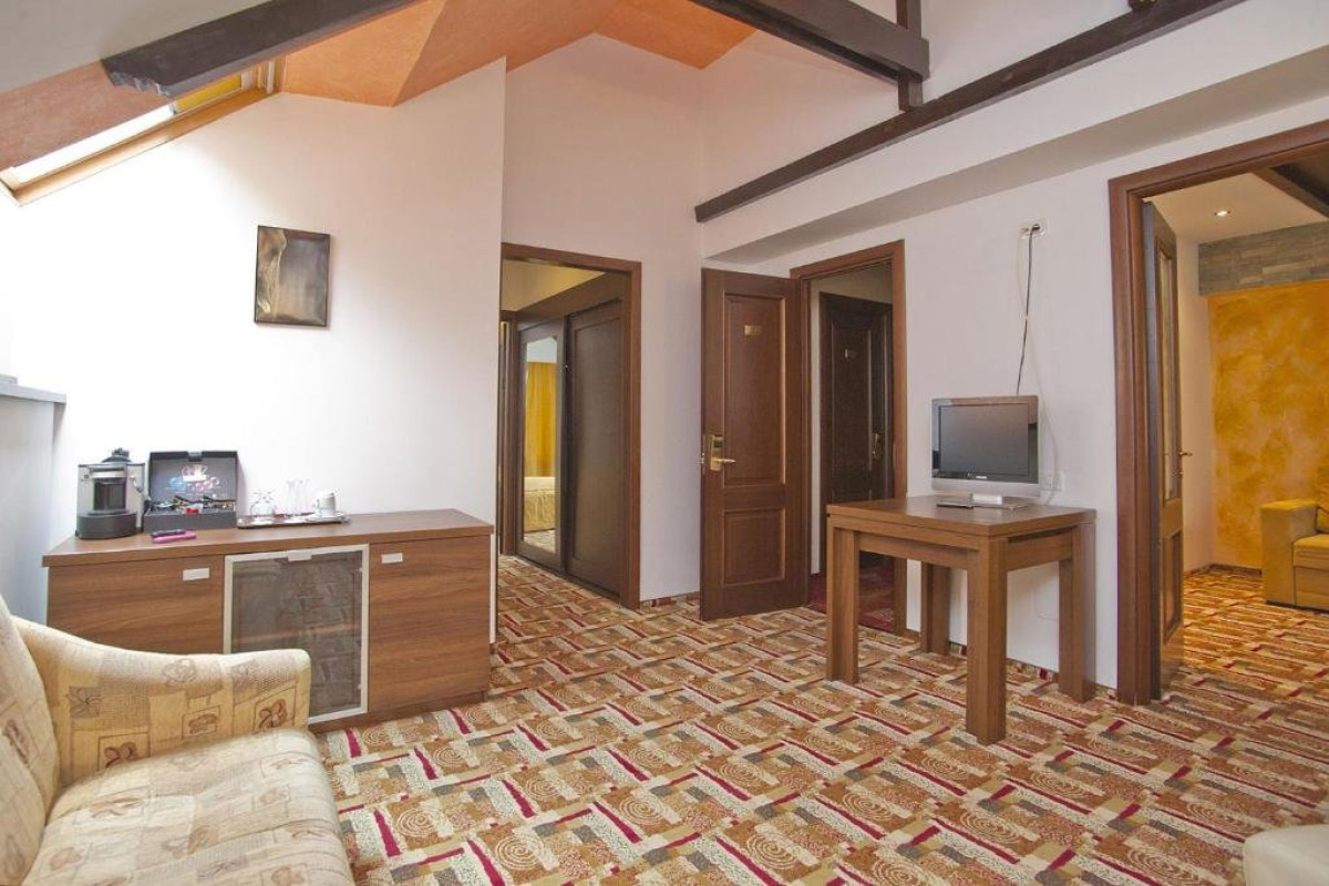 . Casa IRIS