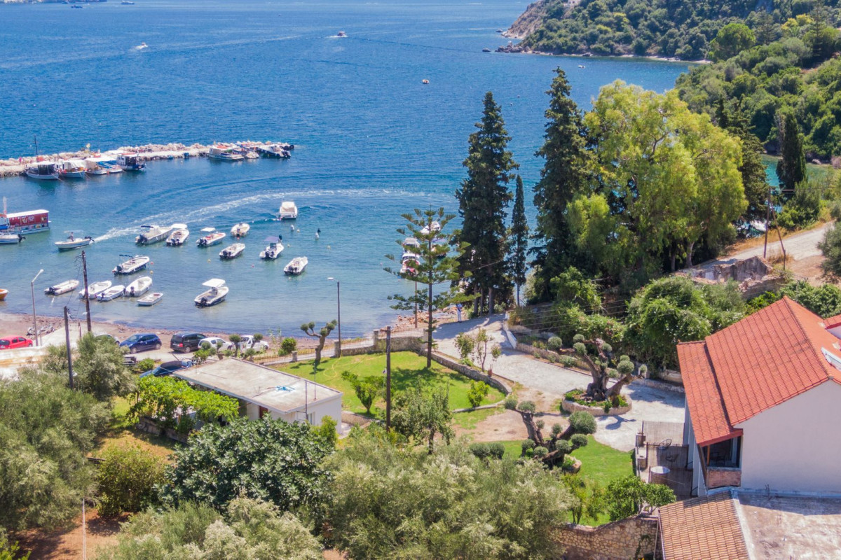 EPTANISOS BEACHFRONT SUITES ZANTE