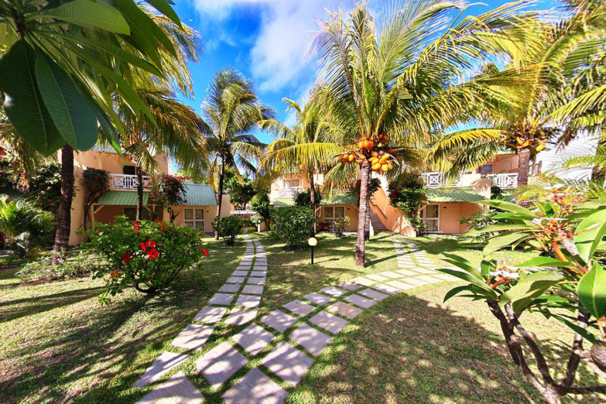 SILVER BEACH HOTEL
