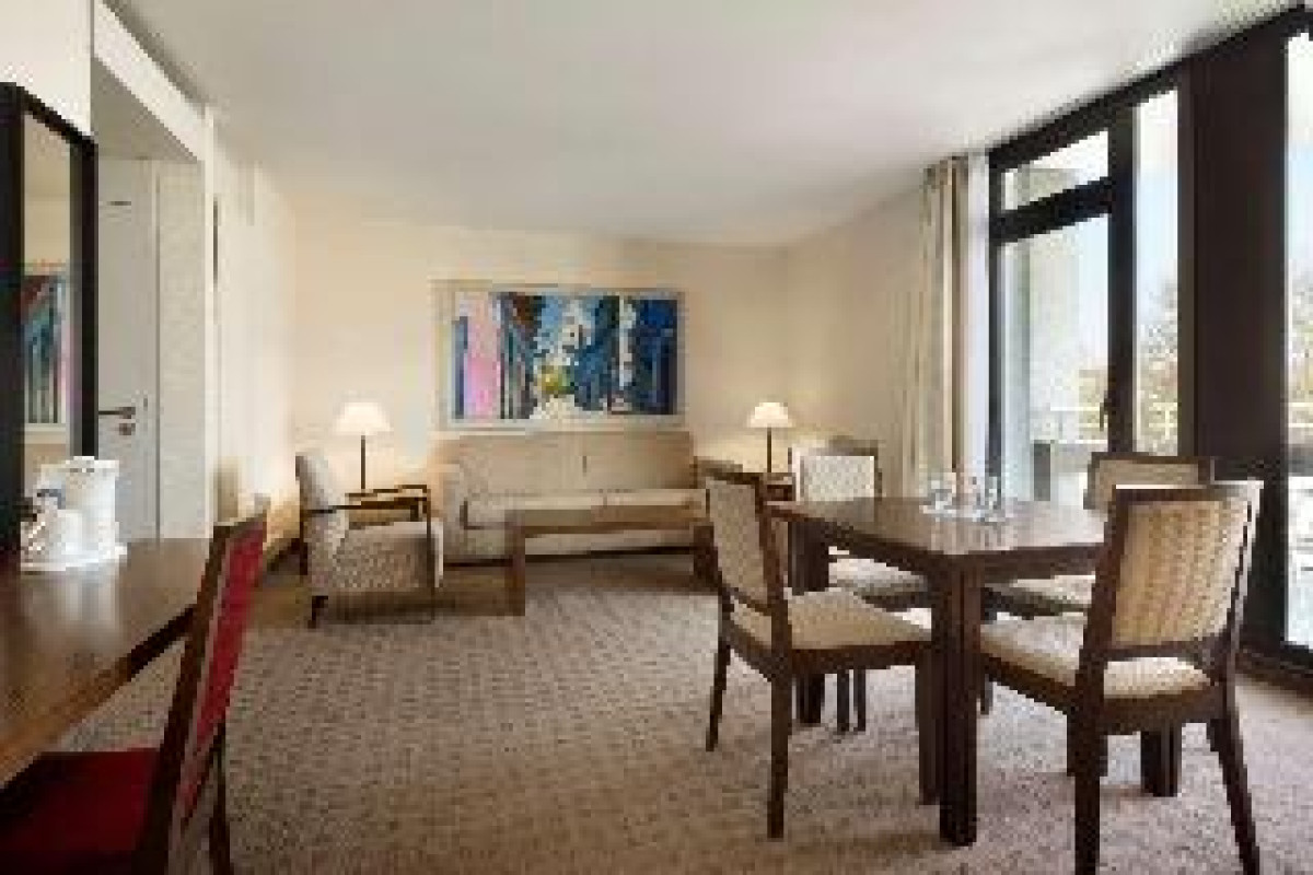 Ramada Nuernberg Parkhotel