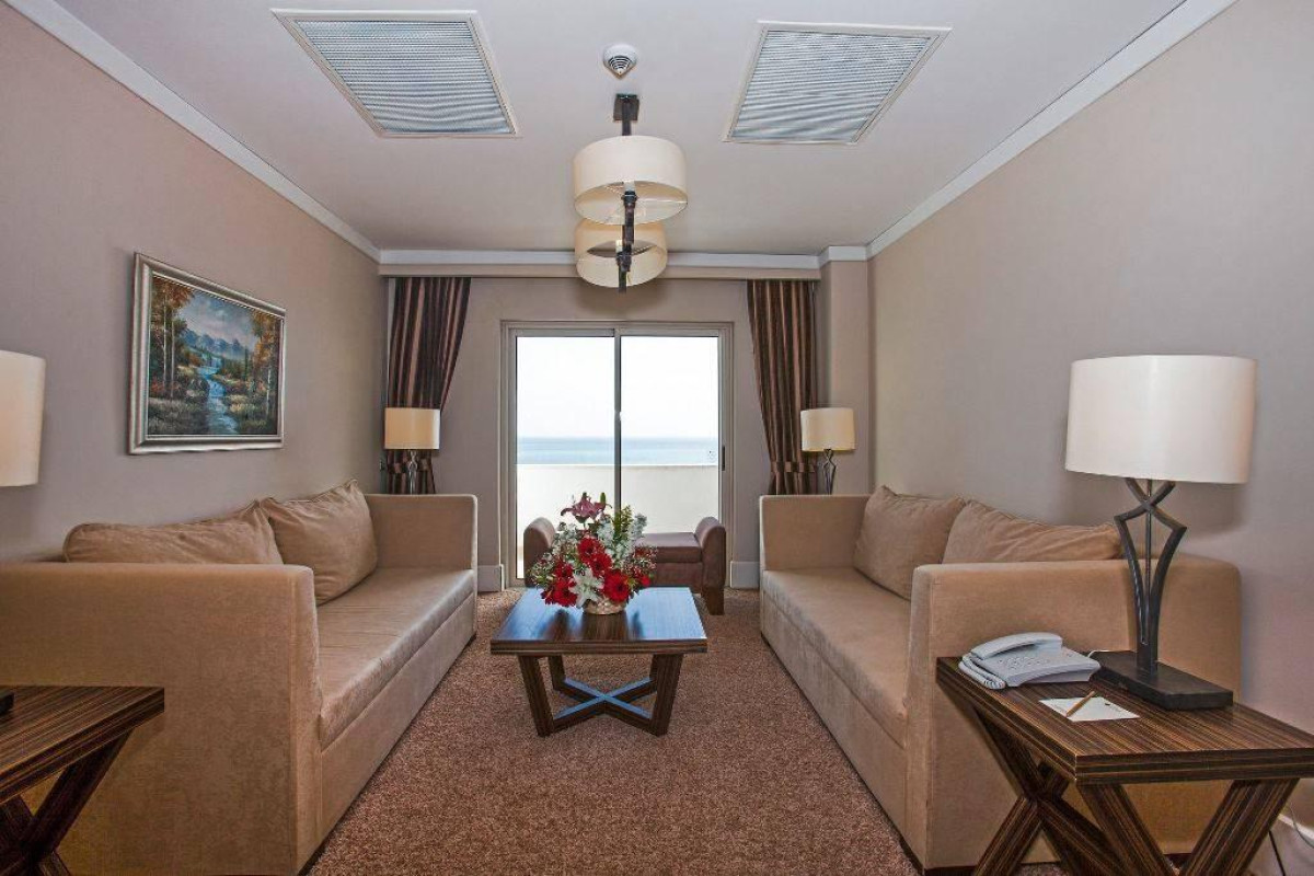 ORANGE COUNTY RESORT HOTEL BELEK
