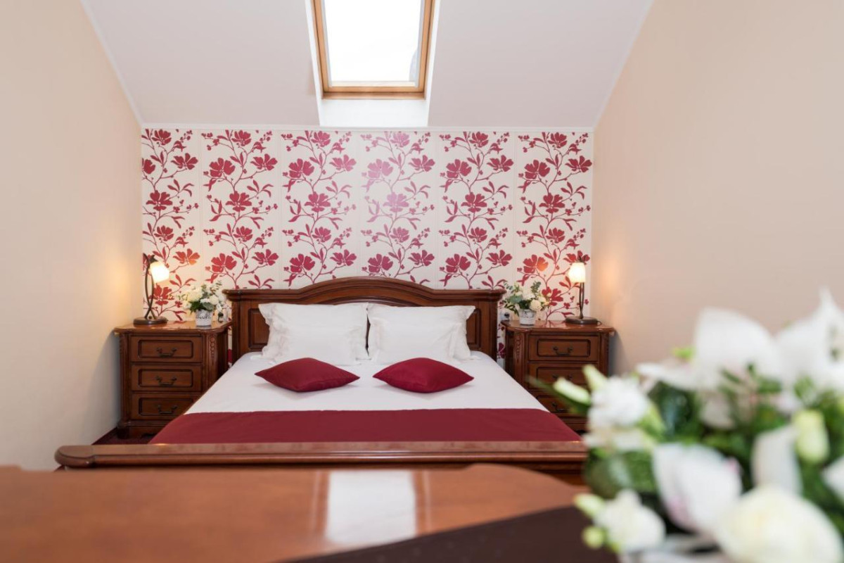 PENSION MONTANA POPA