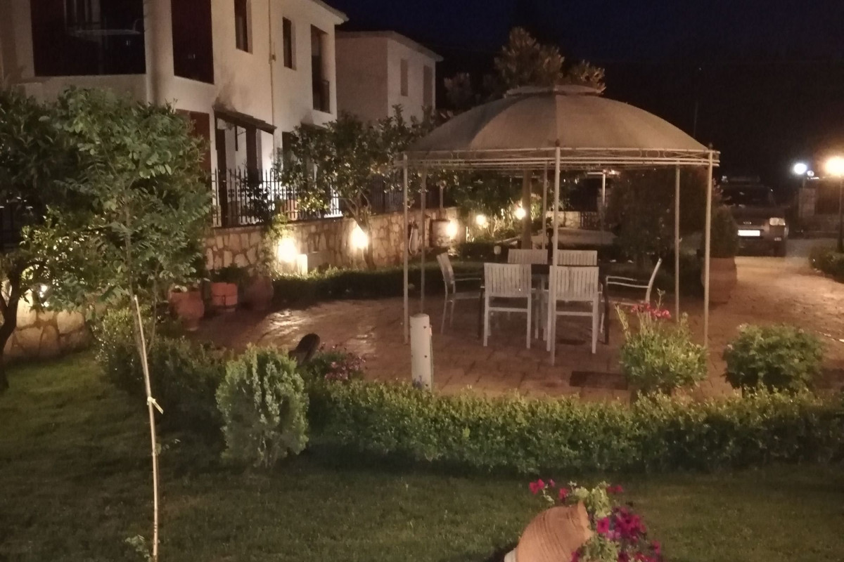 Delphin Rooms Sivota