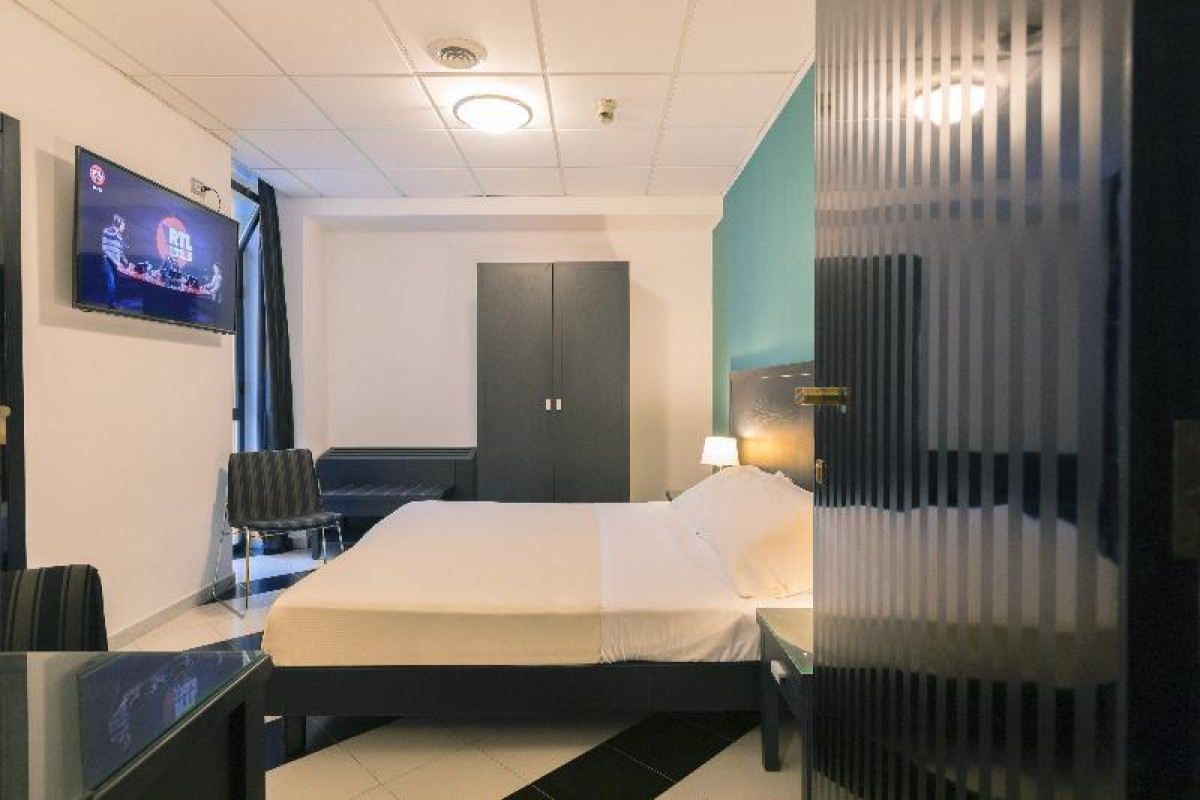 BEST WESTERN EXECUTIVE BUSINESS HOTEL