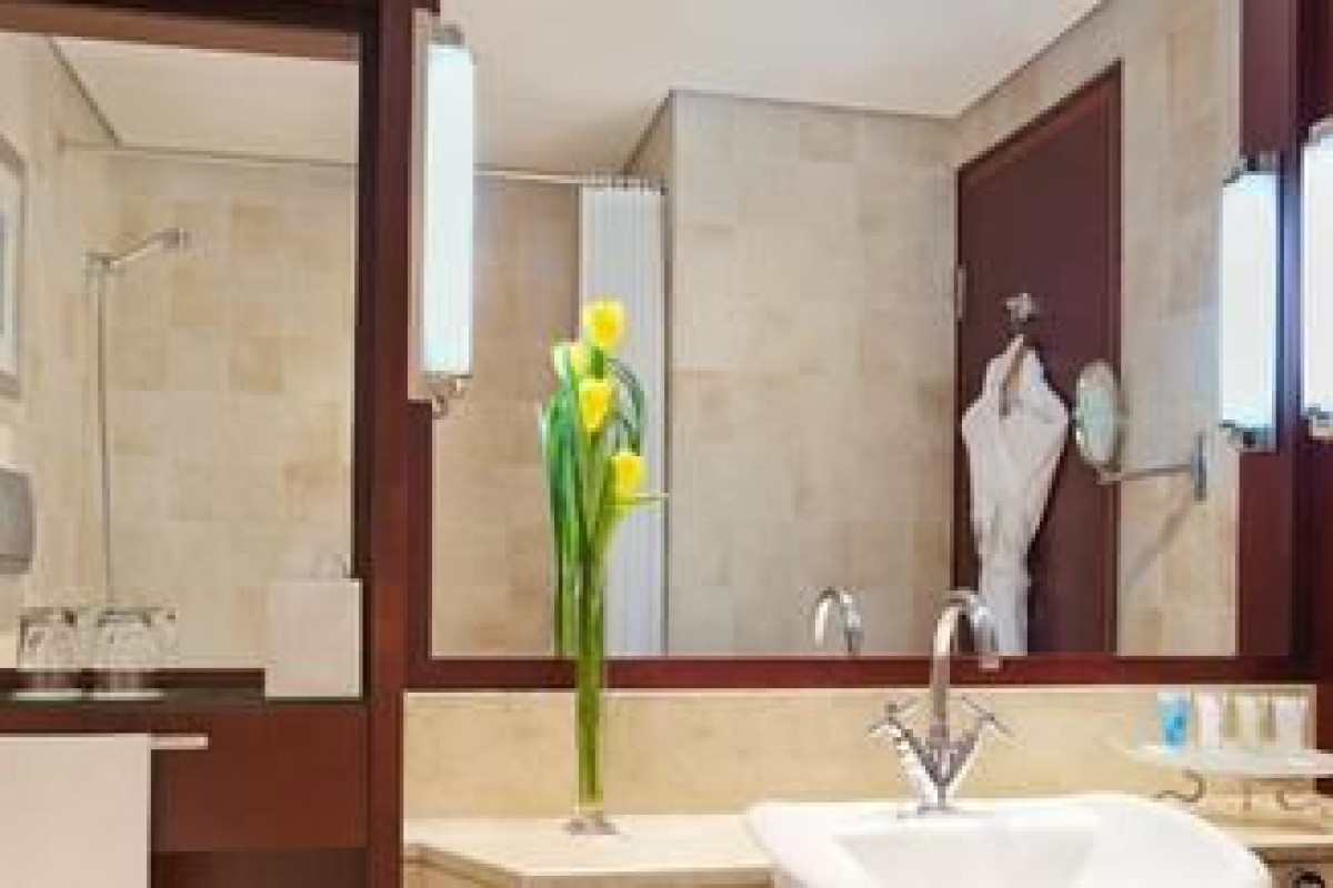 BEACH ROTANA