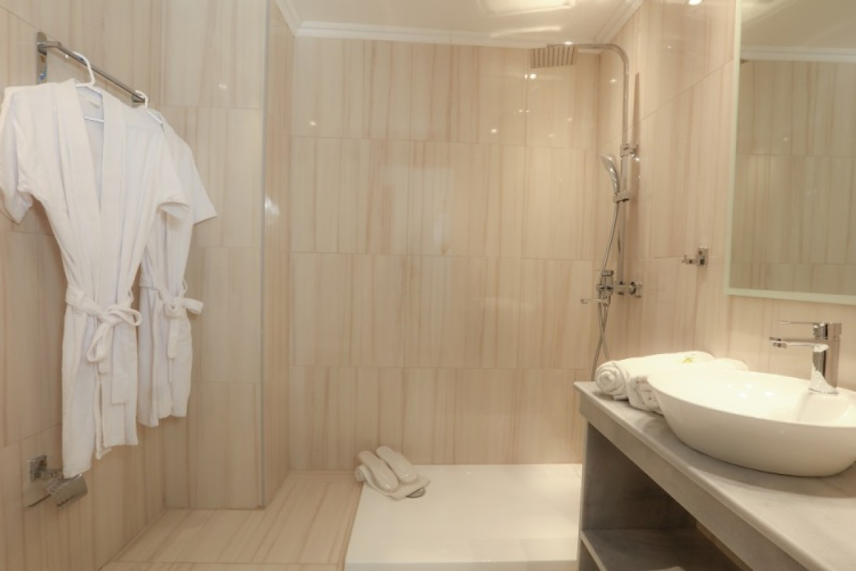 Cavomarina Beach Hotel