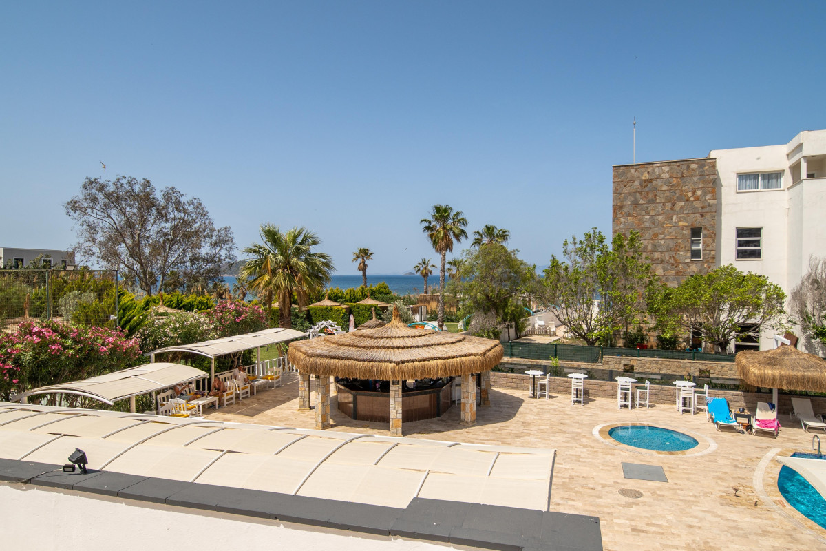 Tiana Beach Hotel