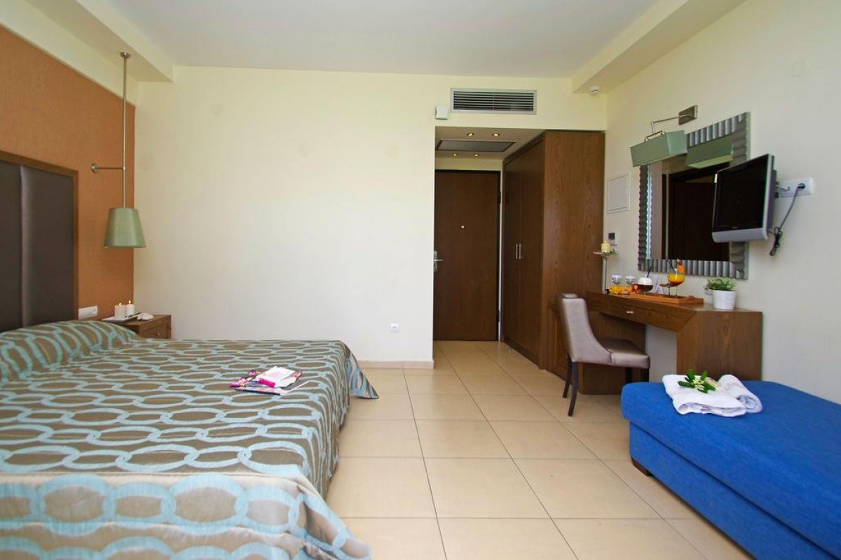 Elioula Hotel