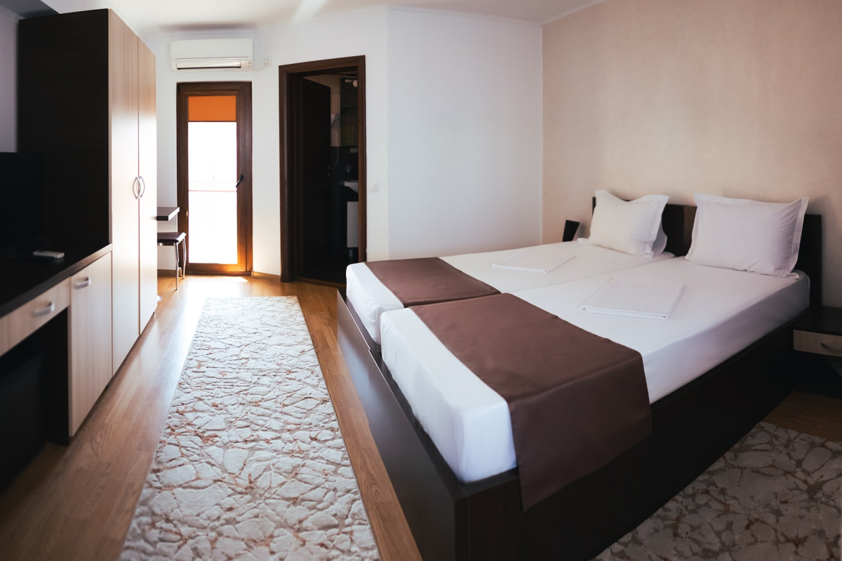 Delta Est Hotel