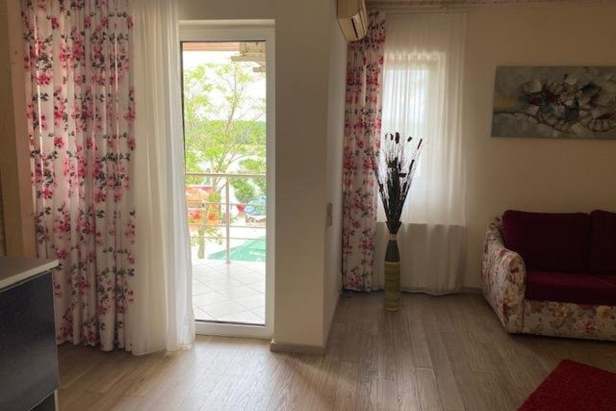 CASA TEO