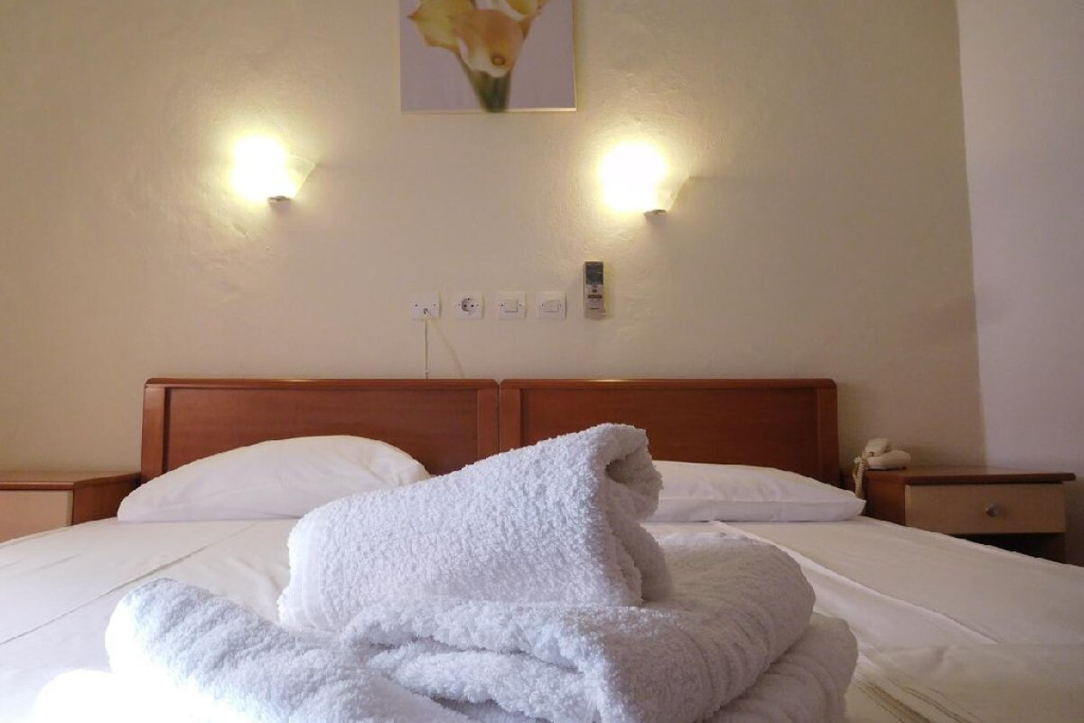 EFSTRATIOS HOTEL