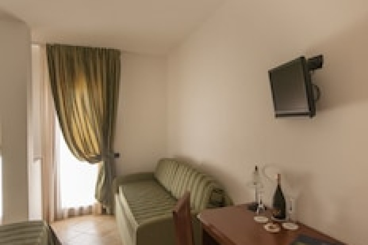 BLU HOTEL MORISCO VILLAGE
