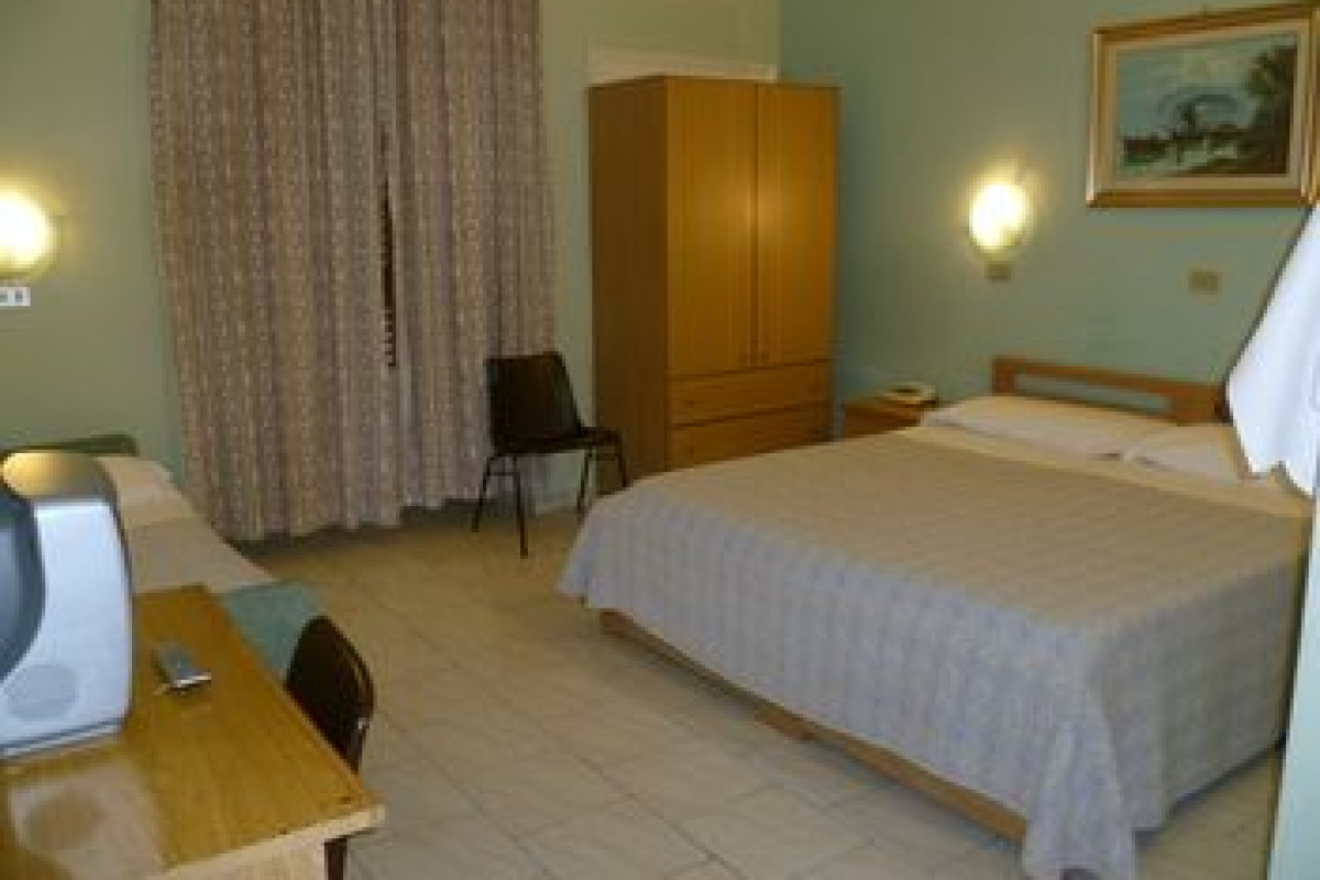 PENSIONE ROMEO HOTEL