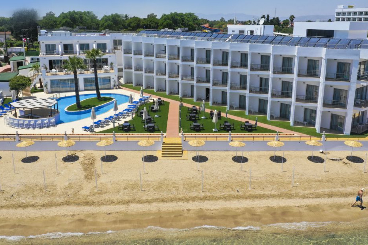 Mimoza Beach Hotel