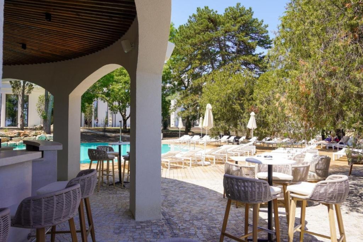 ENSANA AQUAHOUSE HOTEL AND SPA