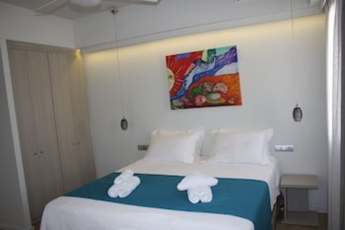 AURA BOUTIQUE HOTEL