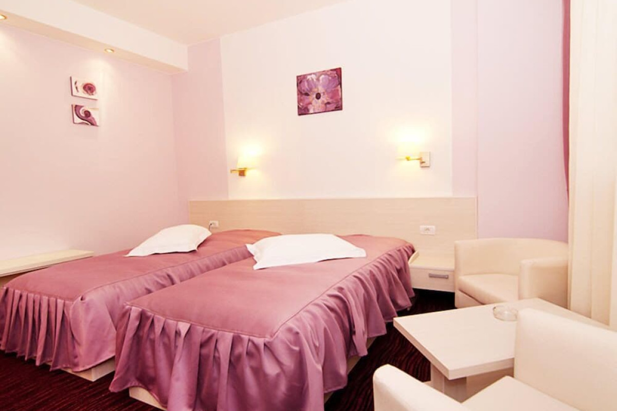 Hotel Nevis Wellness  SPA
