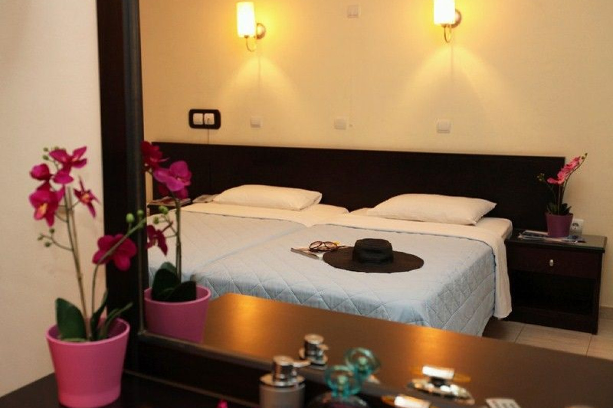 Maranton Beach Hotel
