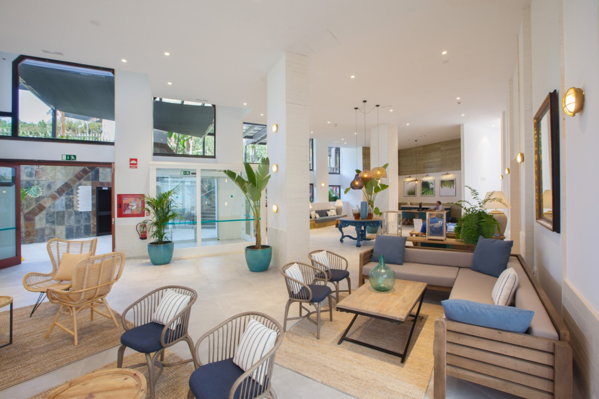 Corallium Beach by Lopesan Hotels