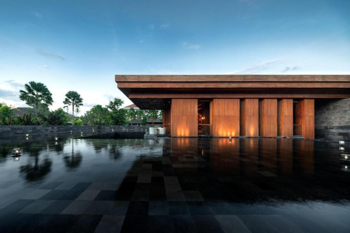 Indigo Bali Seminyak beach