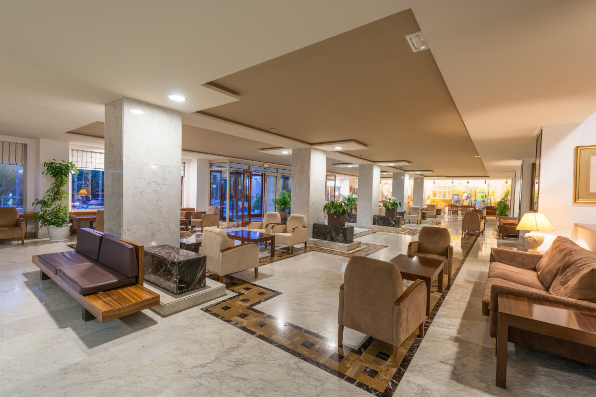 Apartamentos Siesta I