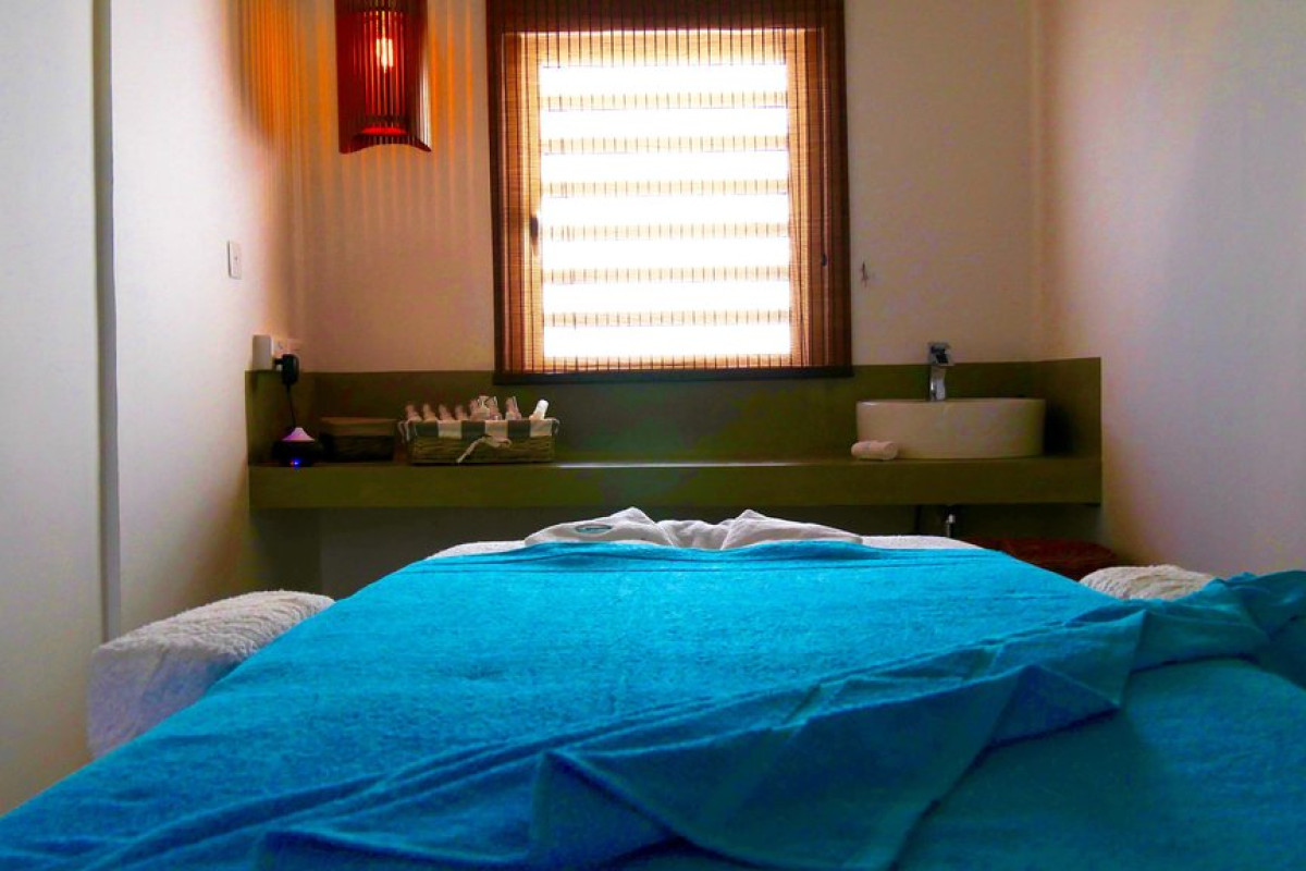 SEAPOINT BOUTIQUE HOTEL