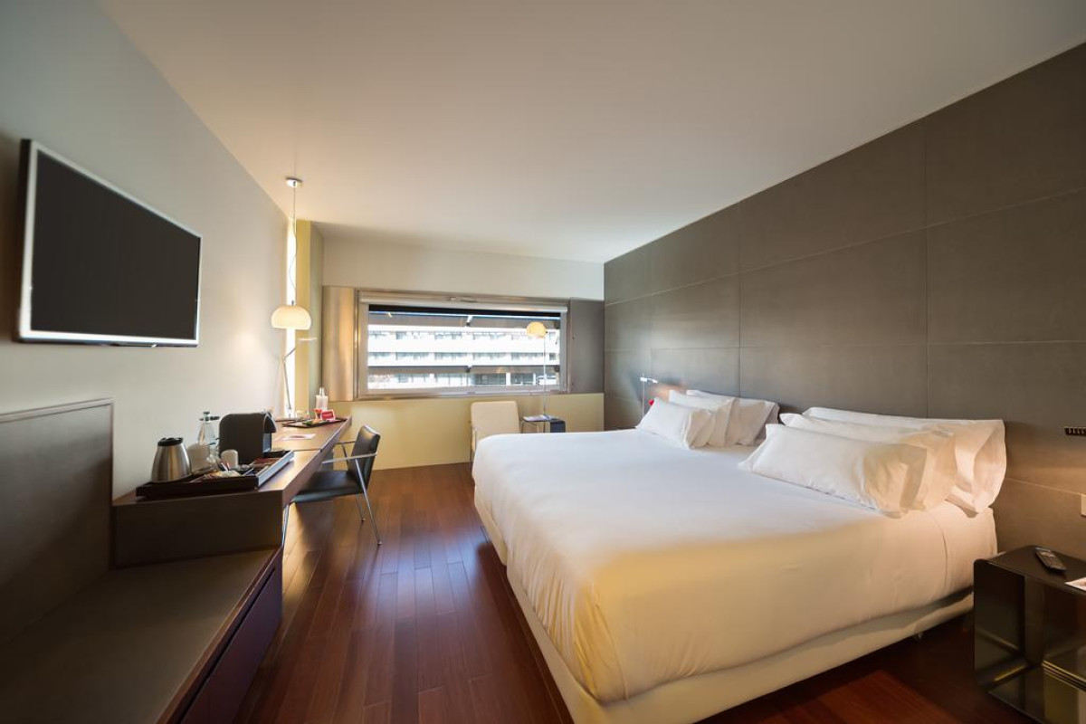 NH Collection Barcelona Constanza