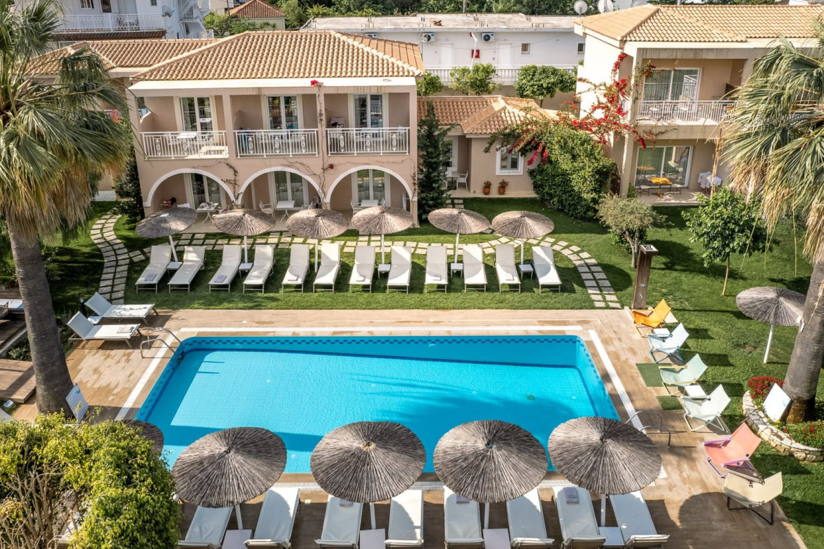 Aeolos Boutique Hotel  Suites