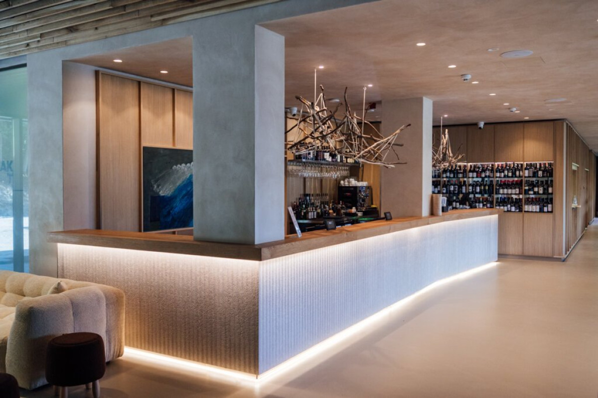 PEAKTURE HOTEL