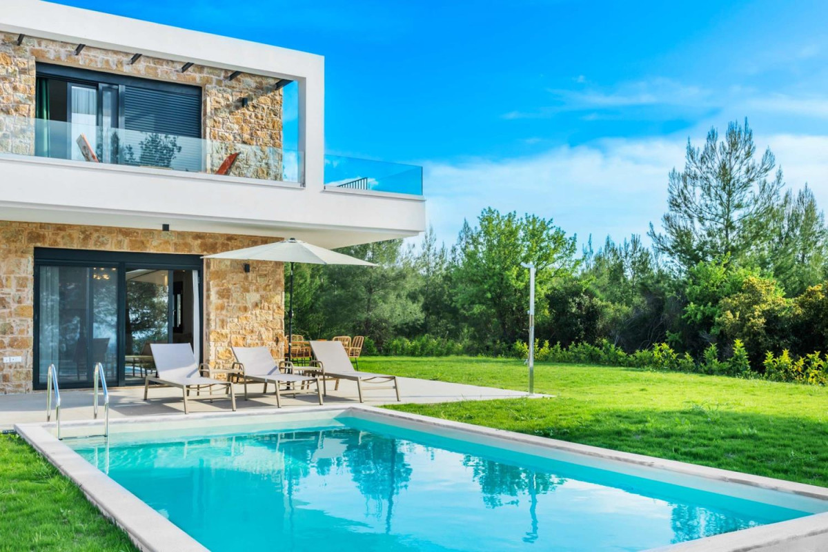 Epta Villas