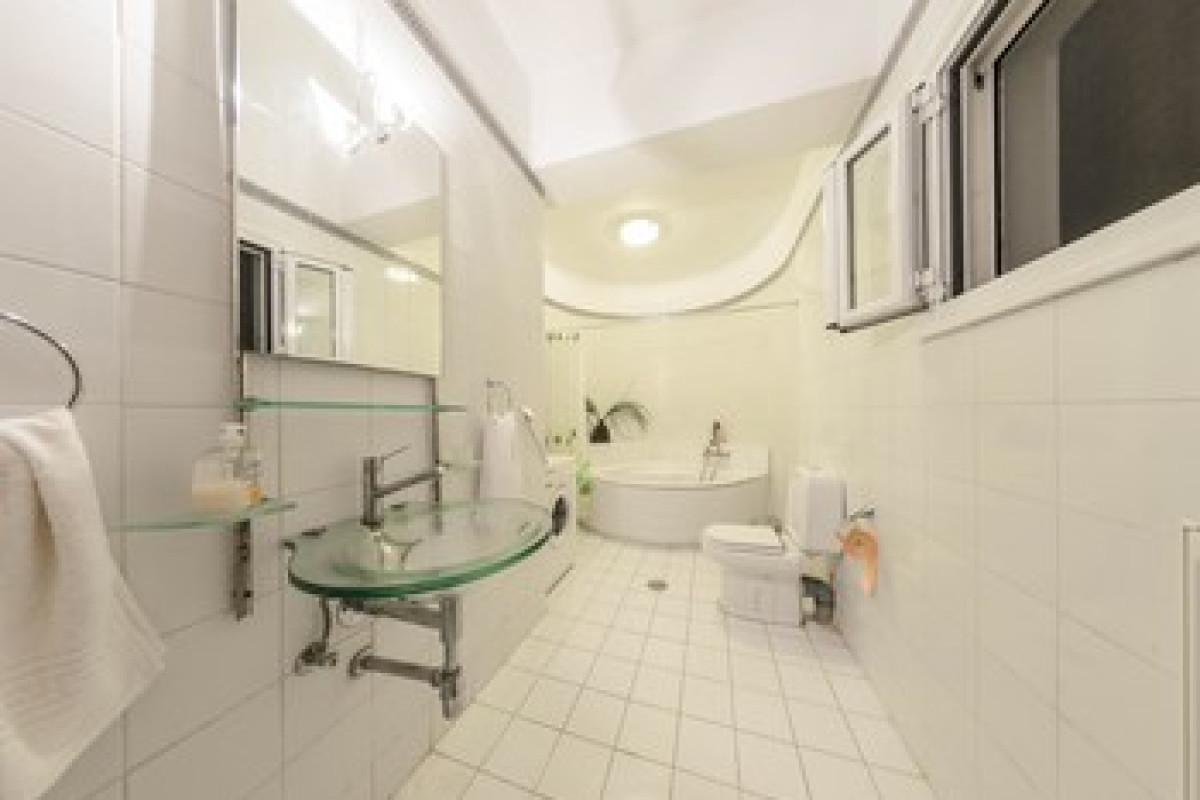 PARYS VILLAS