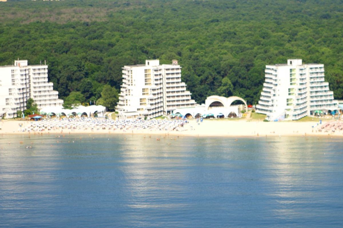 Nona (Albena) 3*