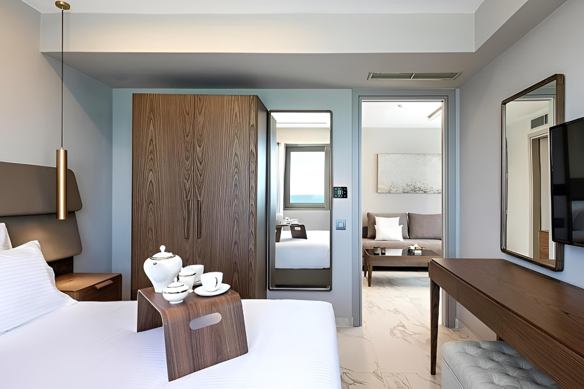 PORTO PLATANIAS BEACH LUXURY SELECTION