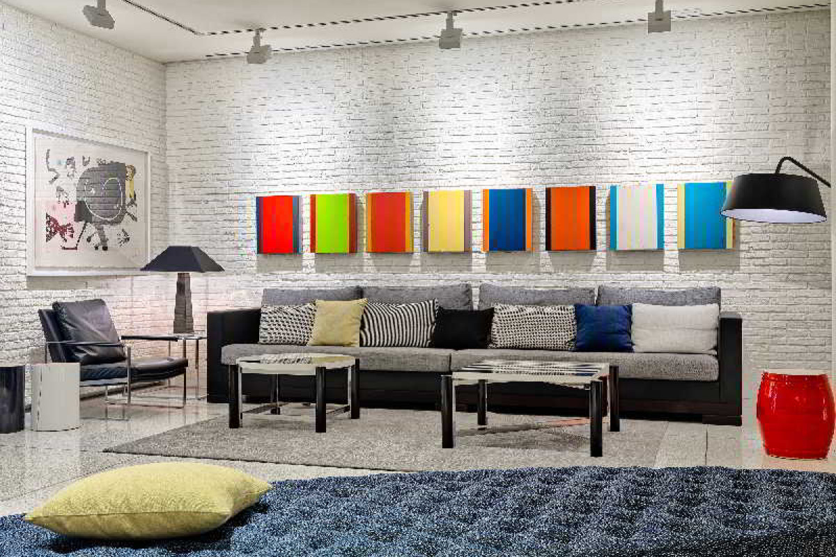 H10 Art Gallery