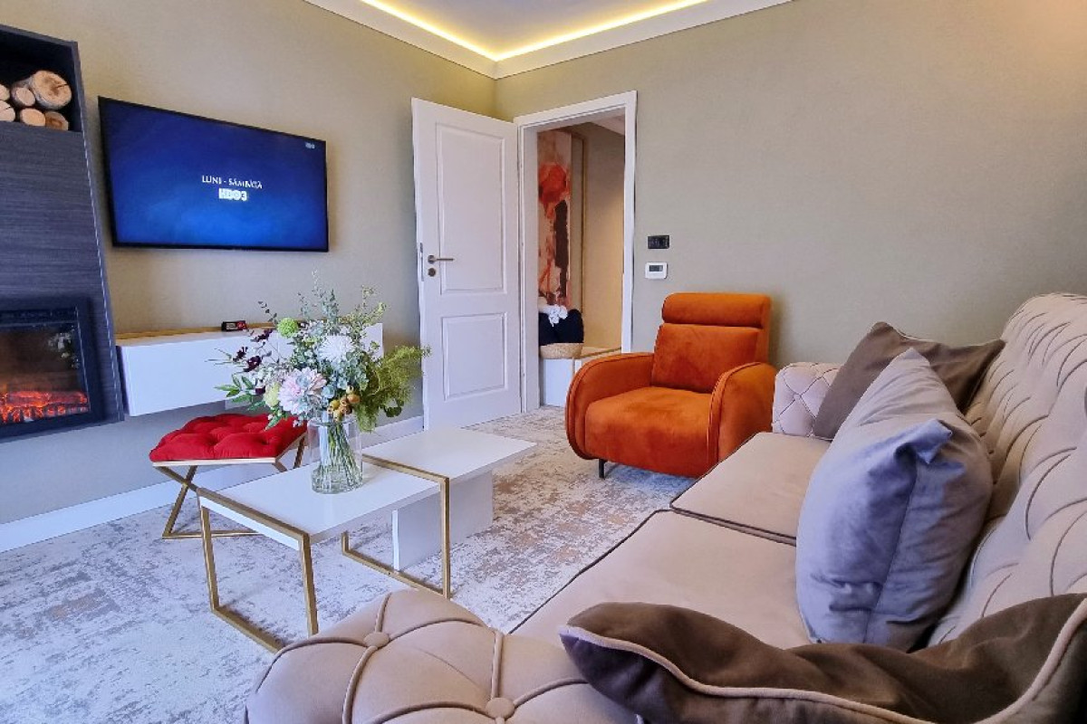 HOTEL ELEXUS PREDEAL