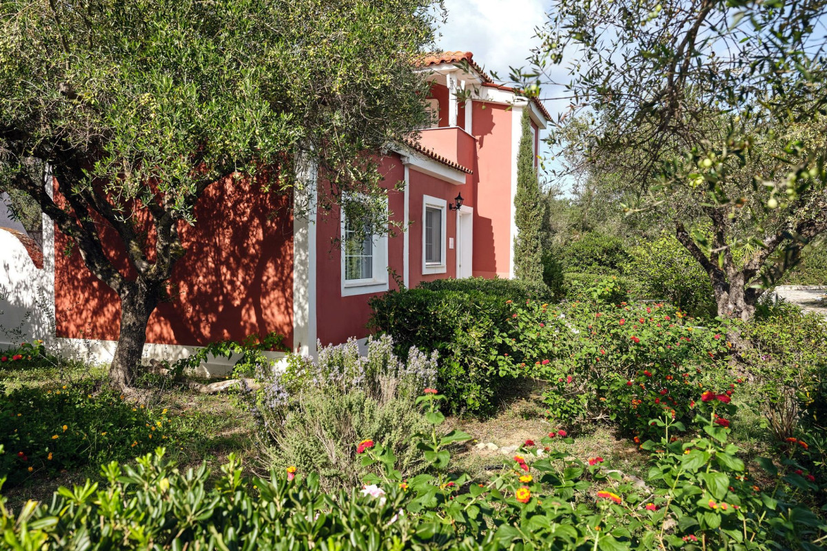 Periyali Villas