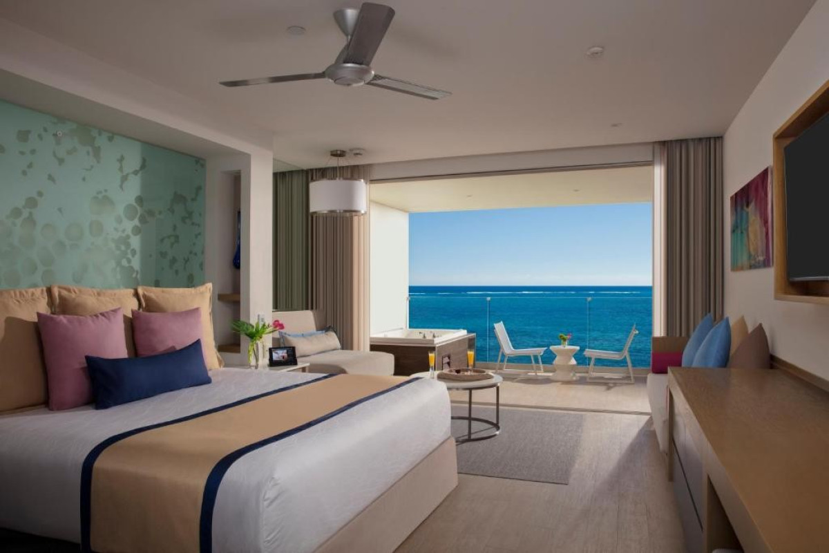 Secrets Riviera Cancun Resort & Spa