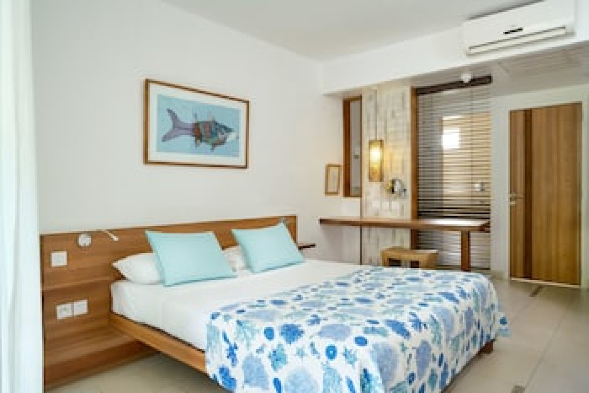 EMERAUDE BEACH ATTITUDE