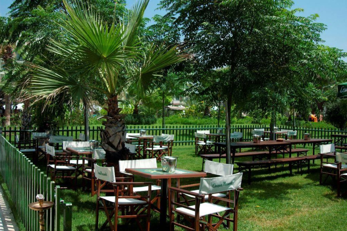 ORANGE COUNTY RESORT HOTEL BELEK