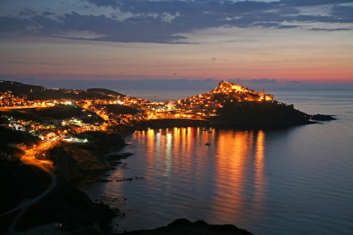 THE SQUARE CASTELSARDO