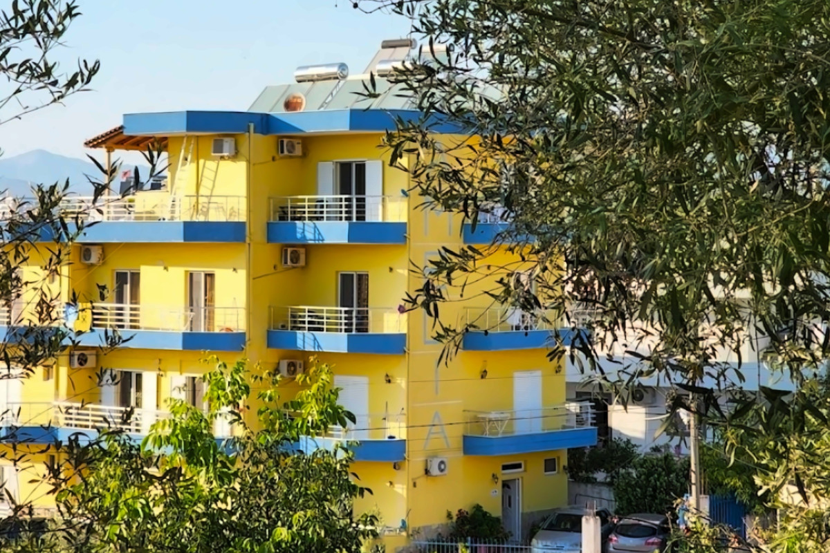 Amelia Apartments