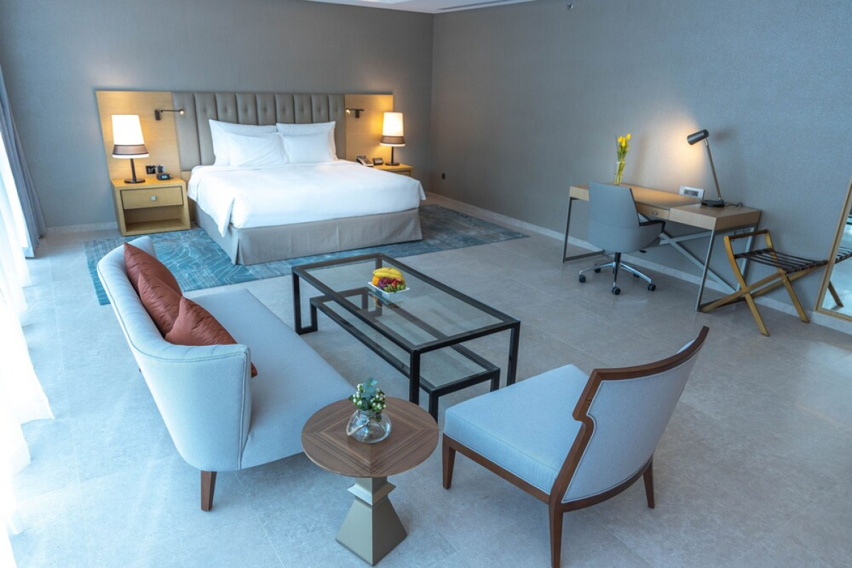 GRAND COSMOPOLITAN HOTEL